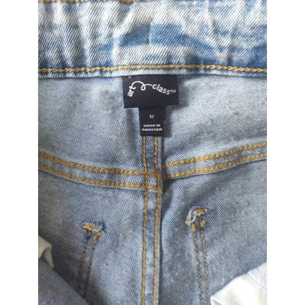 Childrens Art Class Blue Distressed Denim Jeans Size 12 With Stretch, NWT.